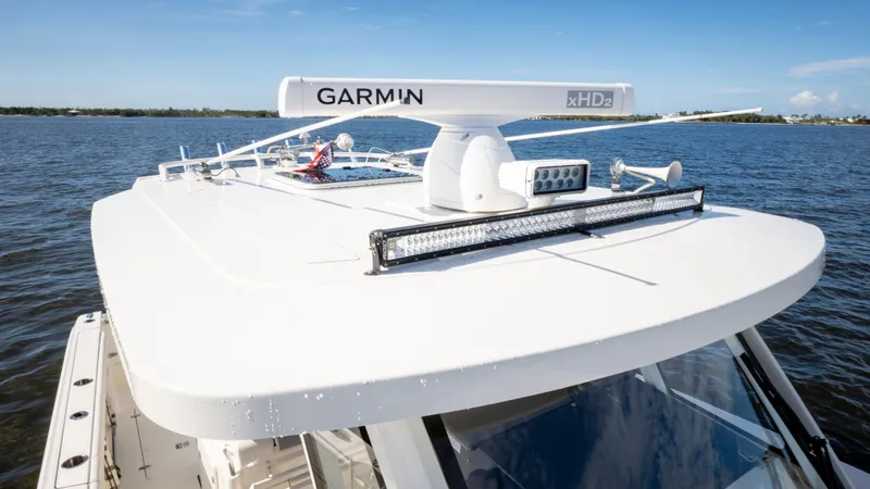 Slide: The Image of Pursuit S 328 Sport 2020 - 32