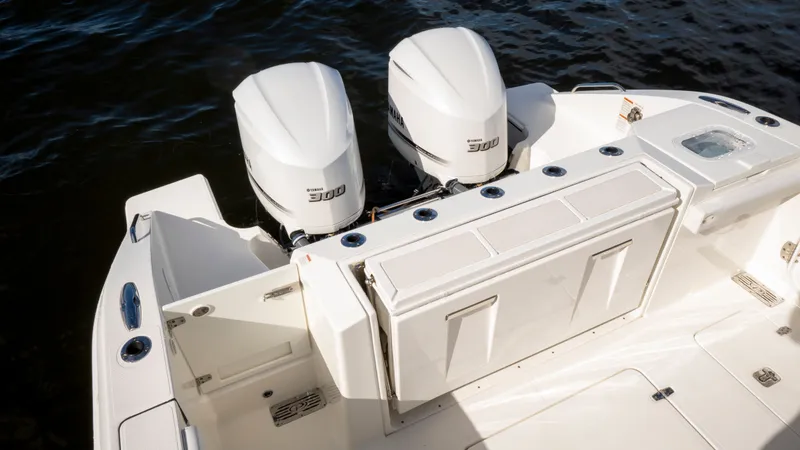 Slide: The Image of Pursuit S 328 Sport 2020 - 35