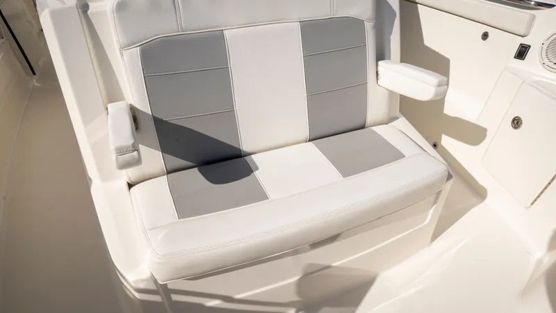 Slide: The Image of Pursuit S 328 Sport 2020 - 36