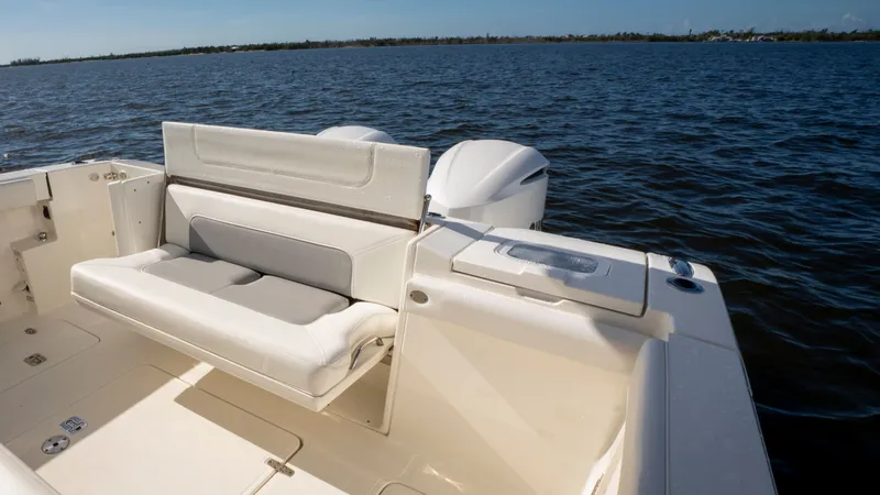 Slide: The Image of Pursuit S 328 Sport 2020 - 40