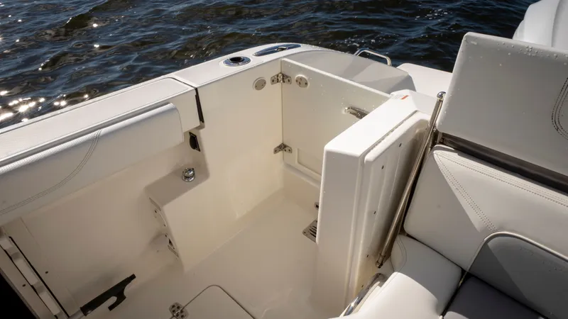 Slide: The Image of Pursuit S 328 Sport 2020 - 42