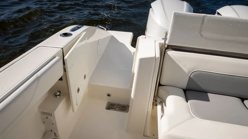 Slide: The Image of Pursuit S 328 Sport 2020 - 44