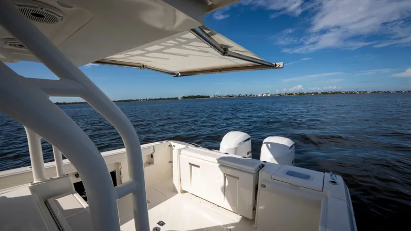 Slide: The Image of Pursuit S 328 Sport 2020 - 56