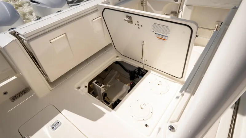 Slide: The Image of Pursuit S 328 Sport 2020 - 64