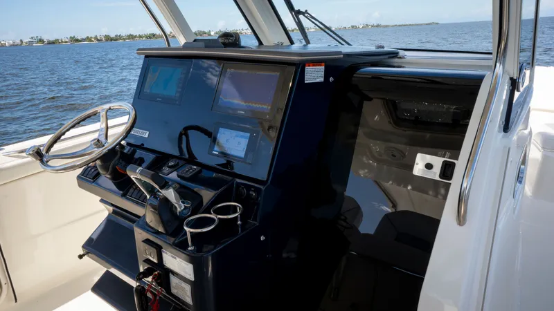 Slide: The Image of Pursuit S 328 Sport 2020 - 68