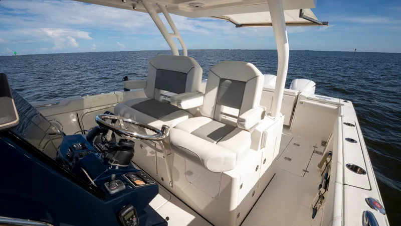 Slide: The Image of Pursuit S 328 Sport 2020 - 75