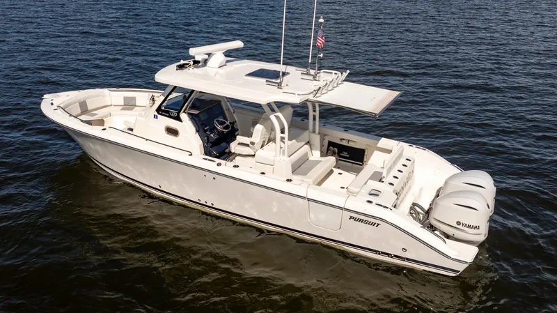 Slide: The Image of Pursuit S 328 Sport 2020 - 9