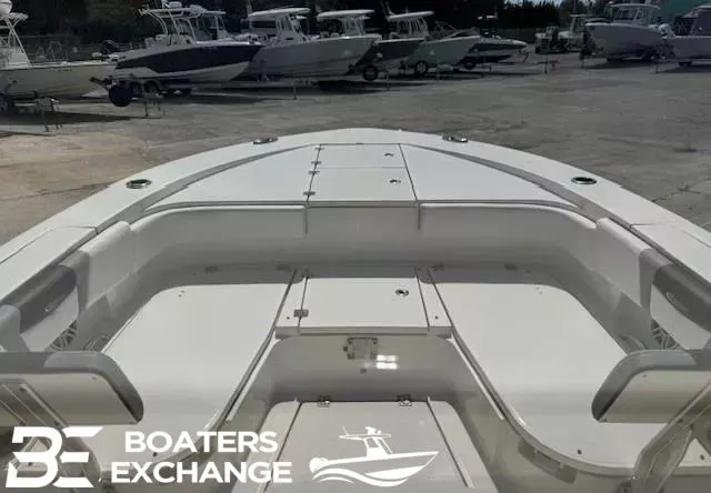 Slide: The Image of Robalo 266 Cayman 2023 - 10