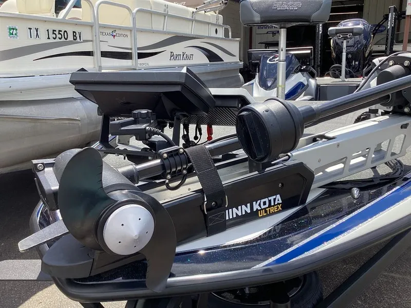 Slide: The Image of Skeeter FXR21 Limited 2023 - 24