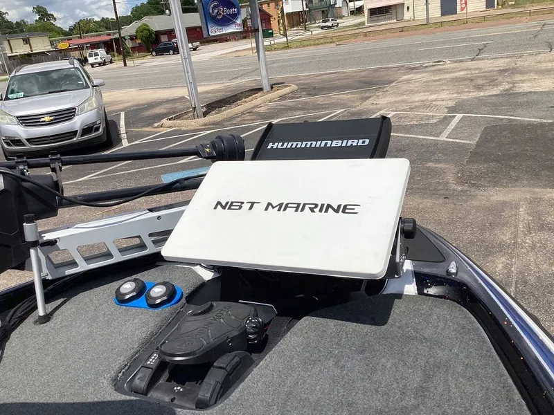 Slide: The Image of Skeeter FXR21 Limited 2023 - 25