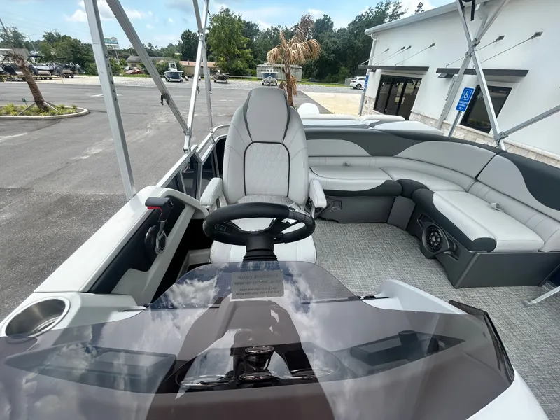 Slide: The Image of Avalon lSZ 2085 CR 2022 - 13