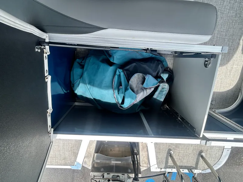 Slide: The Image of Avalon lSZ 2085 CR 2022 - 16