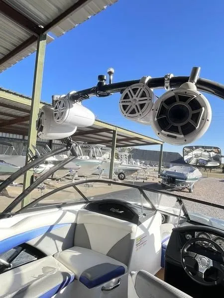 Slide: The Image of Tigé R20 2014 - 14