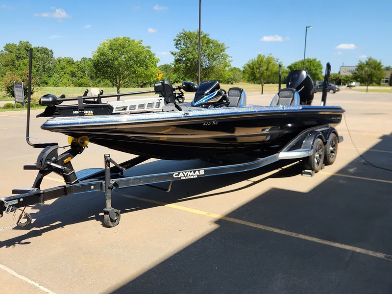 Slide: The Image of Caymas CX 21 2022 - 4