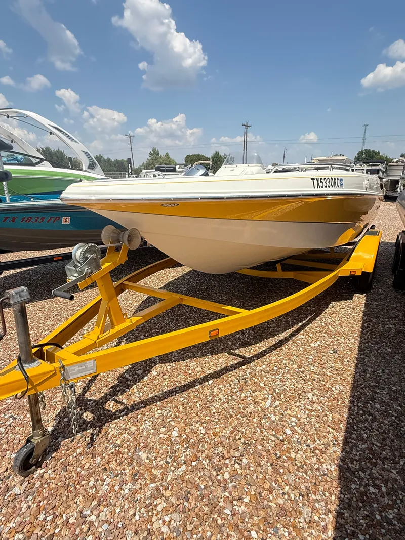 Slide: The Image of VIP 191 S/C DECKLINER 2004 - 16