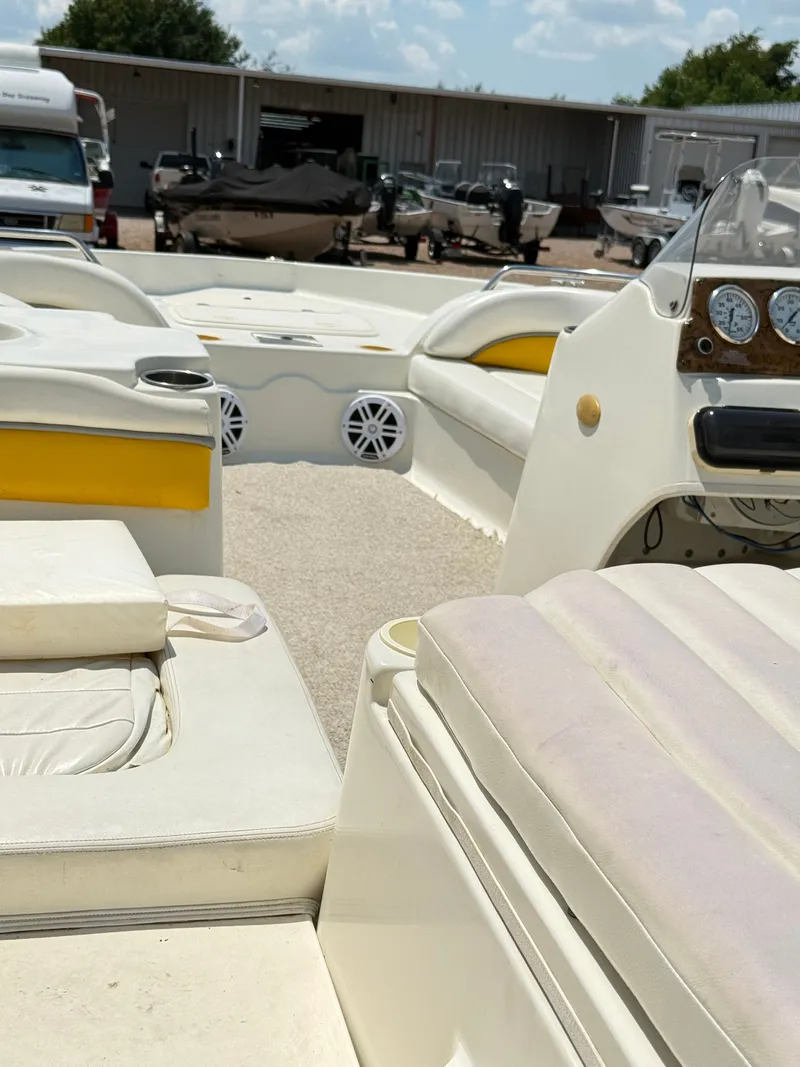 Slide: The Image of VIP 191 S/C DECKLINER 2004 - 20