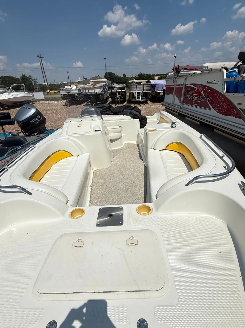 Slide: The Image of VIP 191 S/C DECKLINER 2004 - 21