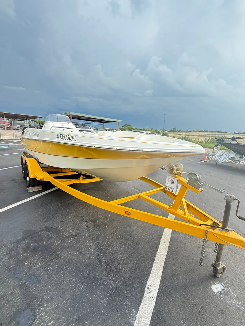 Slide: The Image of VIP 191 S/C DECKLINER 2004 - 5