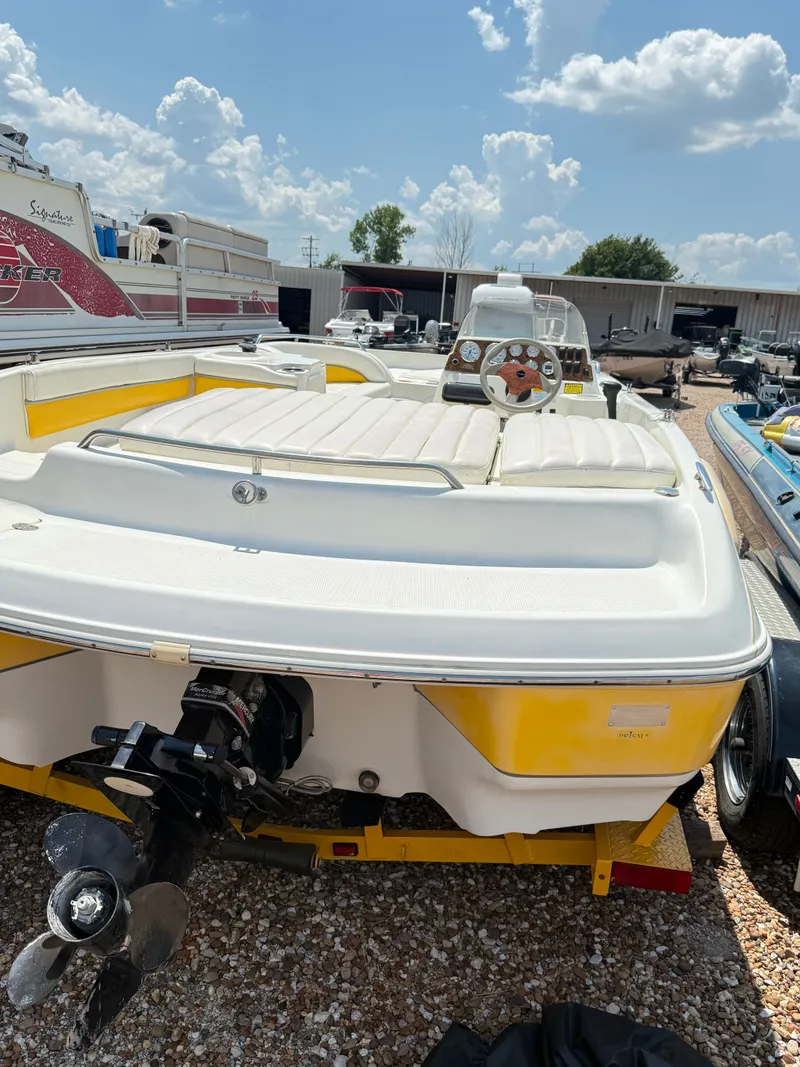 Slide: The Image of VIP 191 S/C DECKLINER 2004 - 9