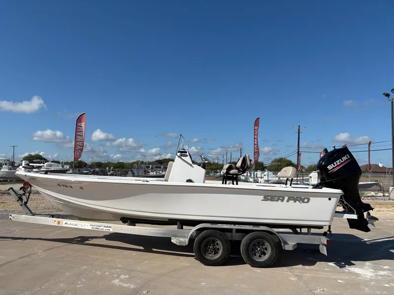 Slide: The Image of Sea Pro 228 2020 - 1