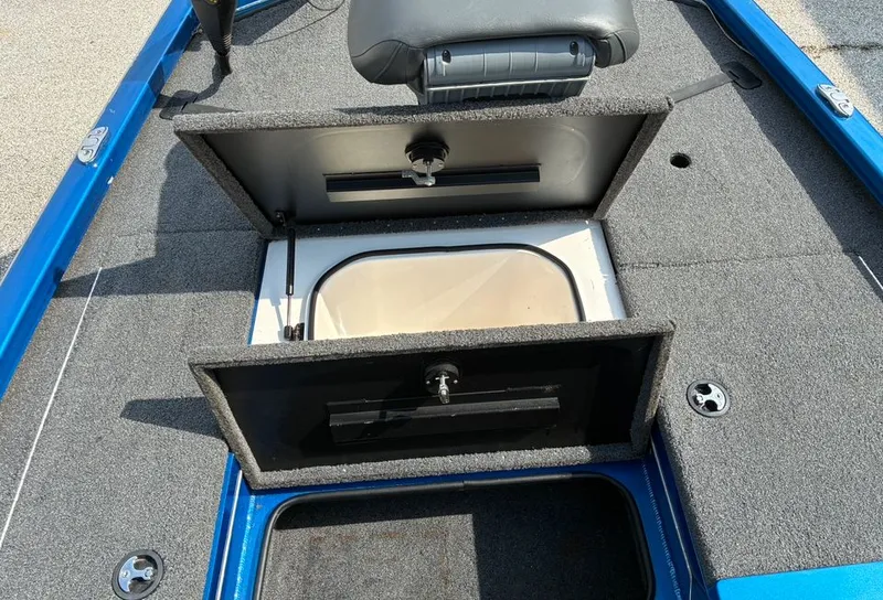 Slide: The Image of Vexus AVX181 2021 - 14