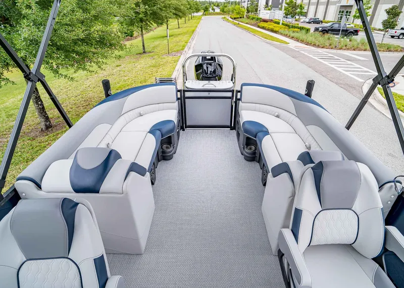 Slide: The Image of Tahoe LTZ Quad Lounge 2025 - 15