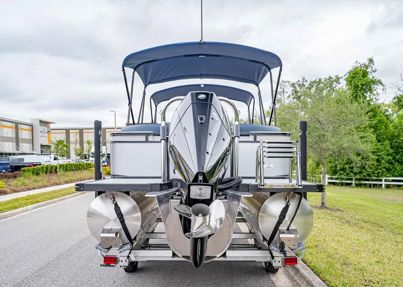 Slide: The Image of Tahoe LTZ Quad Lounge 2025 - 4