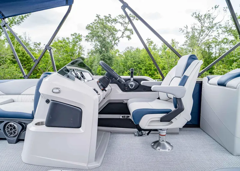 Slide: The Image of Tahoe LTZ Quad Lounge 2025 - 8