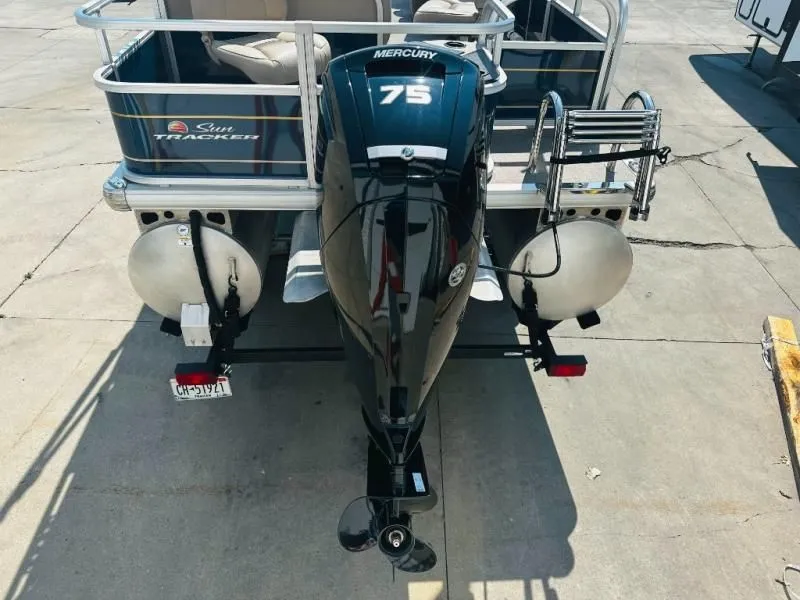 Slide: The Image of Bass Buggy 18 DLX 2024 - 5