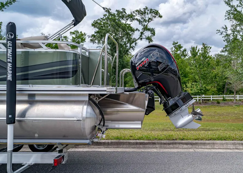 Slide: The Image of Tahoe Sport Rear Fish 2025 - 3