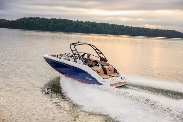 Slide: The Image of Yamaha 222SD 2026 - 9