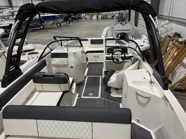 Slide: The Image of Bayliner DX 2250 2023 - 13