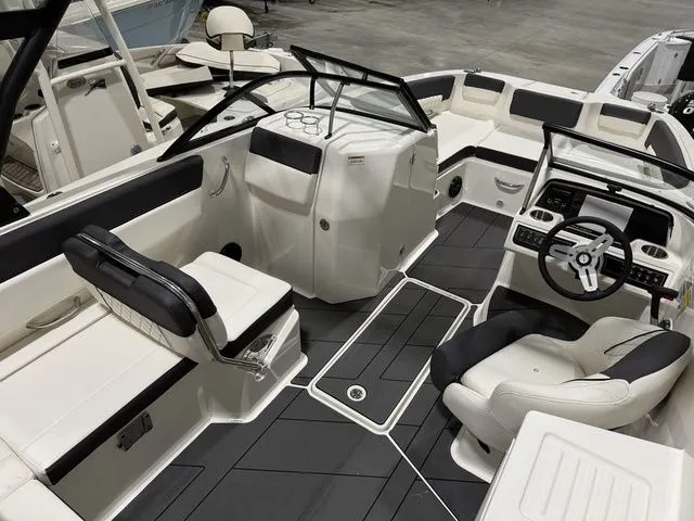 Slide: The Image of Bayliner DX 2250 2023 - 14