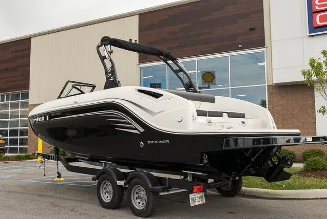 Slide: The Image of Bayliner DX 2250 2023 - 2