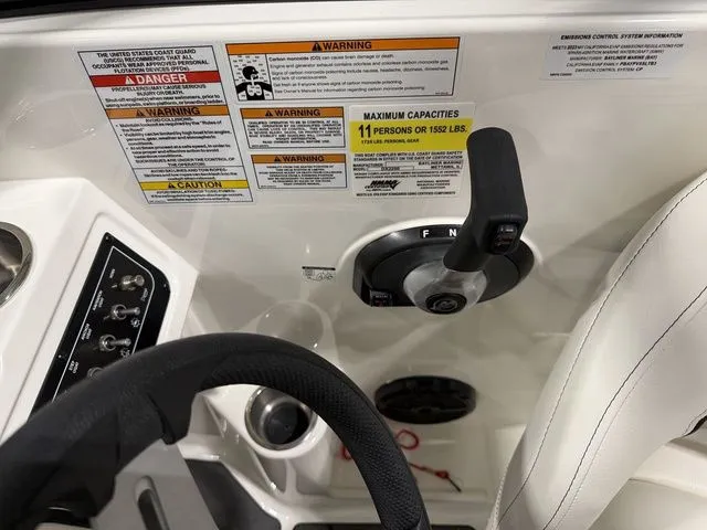 Slide: The Image of Bayliner DX 2250 2023 - 21