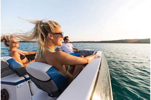 Slide: The Image of Scarab 255 Open ID 2019 - 12