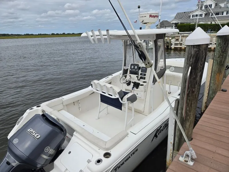 Slide: The Image of Tidewater 230 2014 - 3