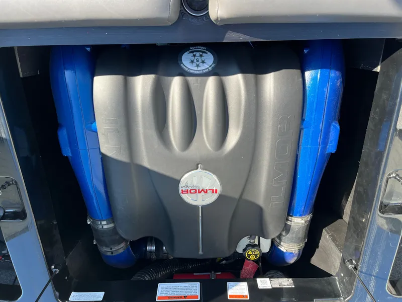 Slide: The Image of MasterCraft NXT22 2019 - 20