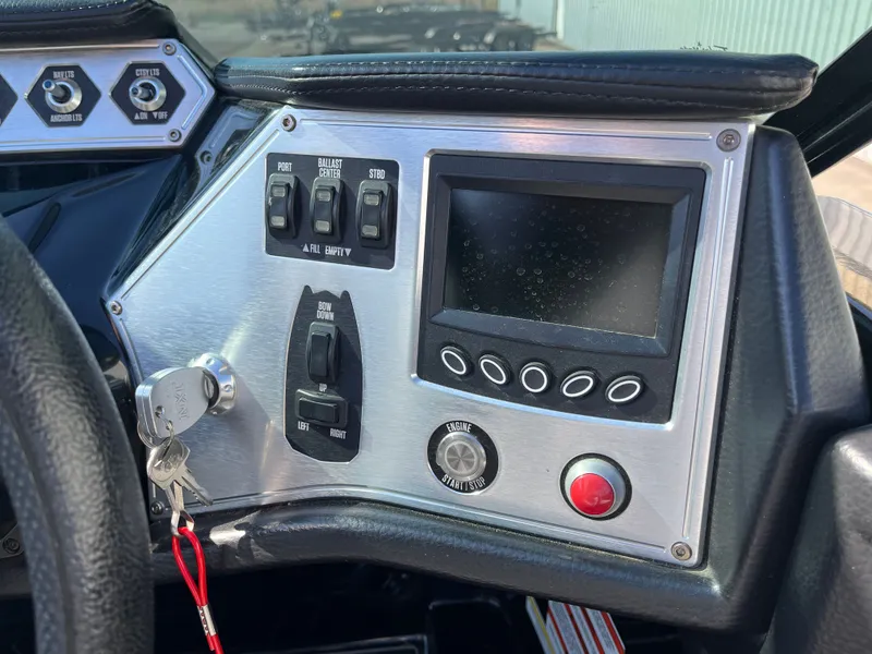 Slide: The Image of MasterCraft NXT22 2019 - 24