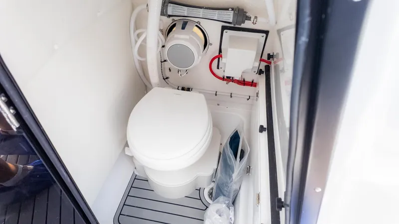 Slide: The Image of Tidewater 232 LXF 2026 - 22