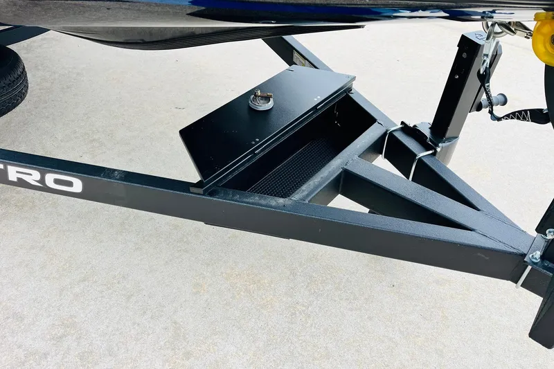 Slide: The Image of Trailer hitch of 2026 Nitro Z21 XL Pro boat on concrete surface. - 128