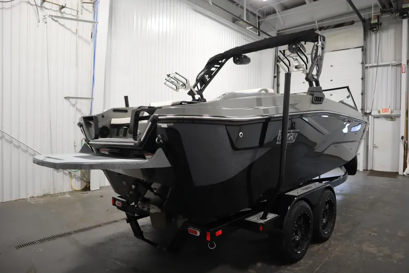 Slide: The Image of 2022 Heyday H22 boat on trailer in indoor storage facility. - 5
