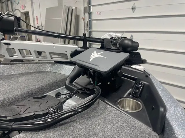 Slide: The Image of Phoenix Bass Boat 818 Pro 2026 - 4