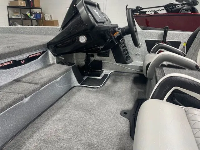 Slide: The Image of Phoenix Bass Boat 818 Pro 2026 - 7