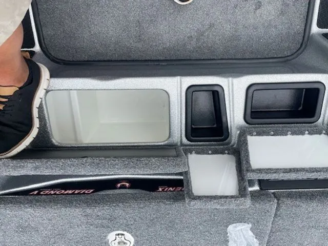 Slide: The Image of Phoenix Bass Boat 819 ZXL 2026 - 9