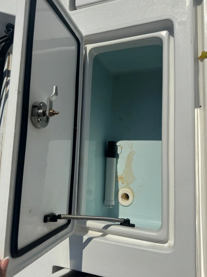 Slide: The Image of Piranha Casador B2200 2018 - 17