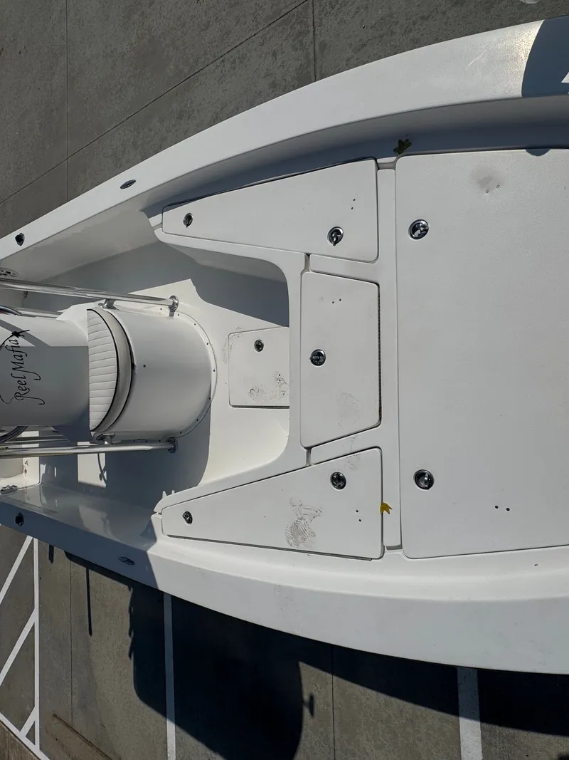 Slide: The Image of Piranha Casador B2200 2018 - 27