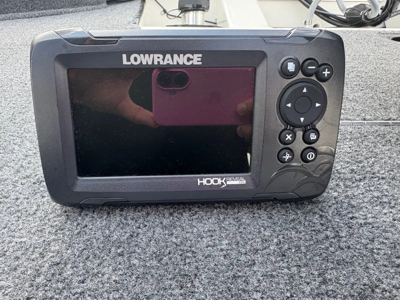 Slide: The Image of Bass Tracker Pro Team 175TXW 2023 - 10