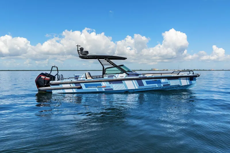 Slide: The Image of 2022 Axopar Brabus Shadow 500 TT - Starboard - 37