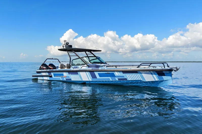 The Image of 2022 Axopar Brabus Shadow 500 TT - Profile - 0